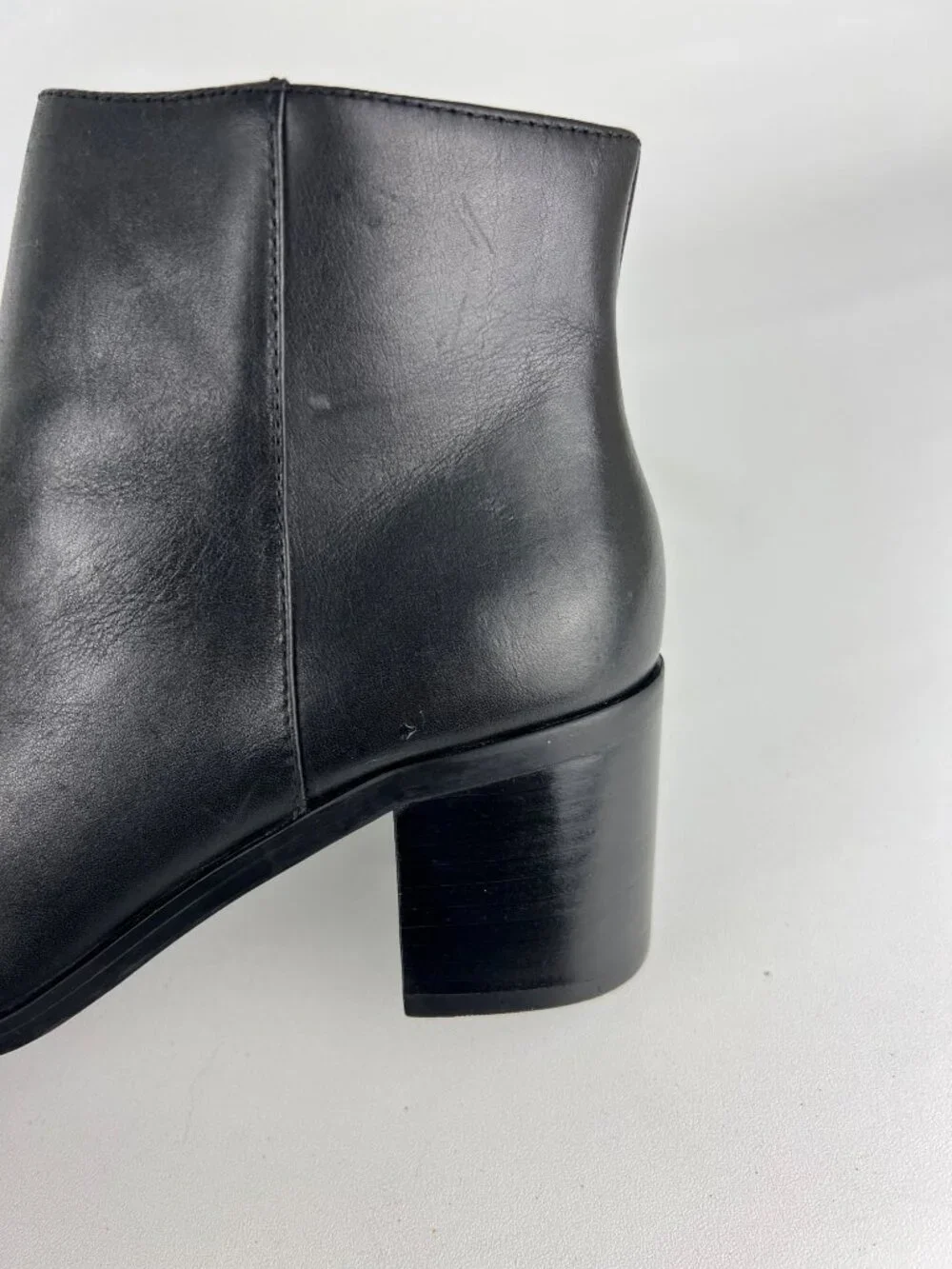 Vince Camuto Womens Gaviren Black Leather Ankle Boots Block Heel size 7